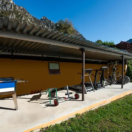 Chalet Chalet In Lombardy With Lake View *