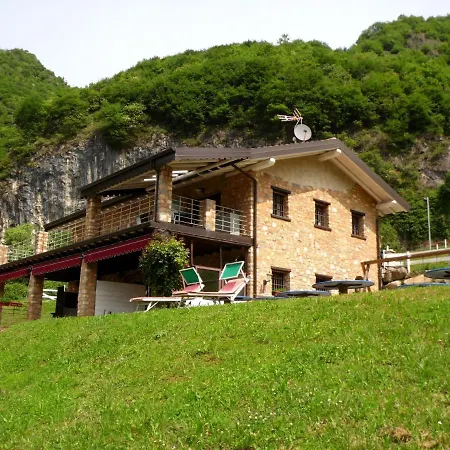 Chalet In Lombardy With View Alpesi faház