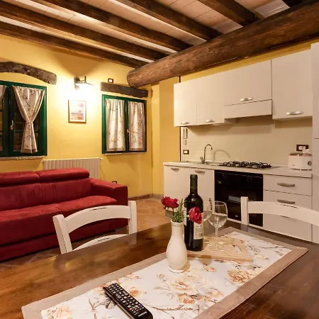Chalet In Lombardy With View Alpesi faház Marone
